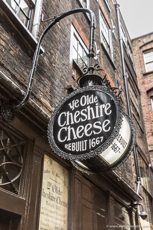 Ye Olde Cheshire Cheese Pub