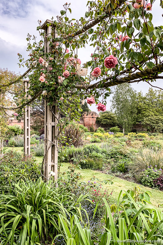 Bishop's Palace Gardens, Chichester