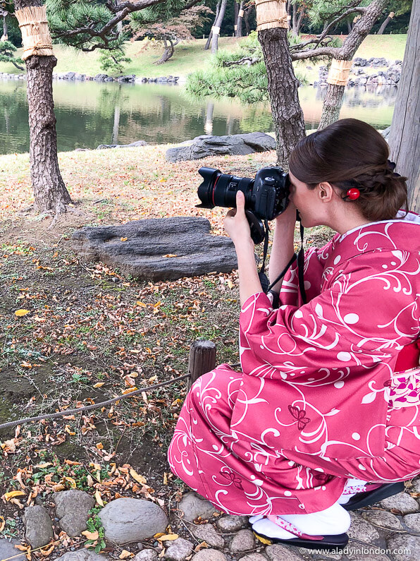 A Lady in London Photographing Tokyo
