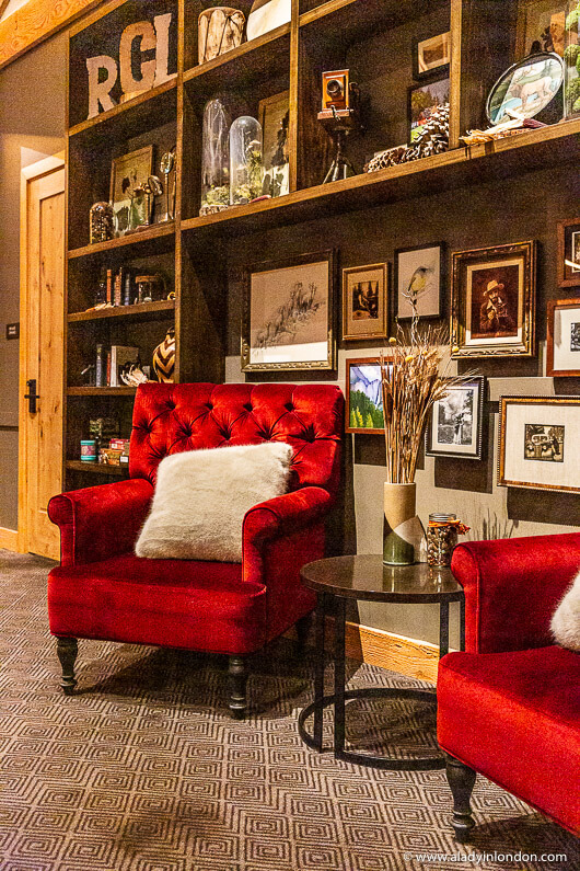 Rush Creek Lodge in Yosemite