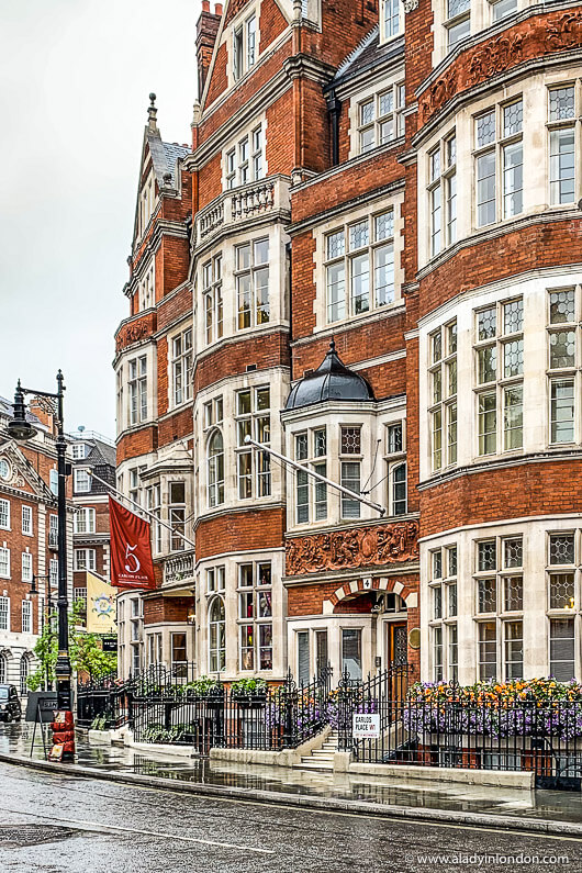 Mayfair Street in London