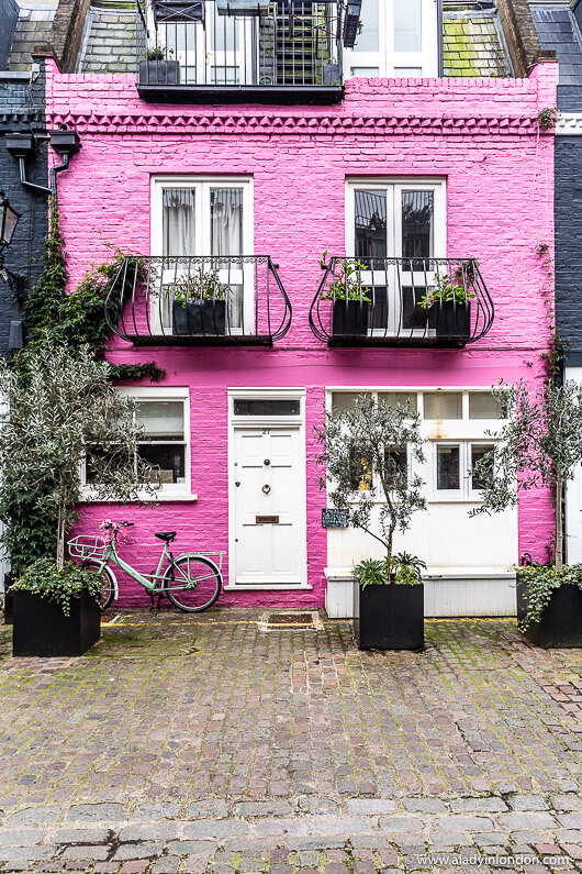 Pink Mews House in Notting Hill