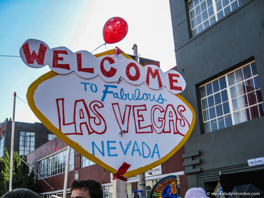 Vegas Sign at Bay to Breakers
