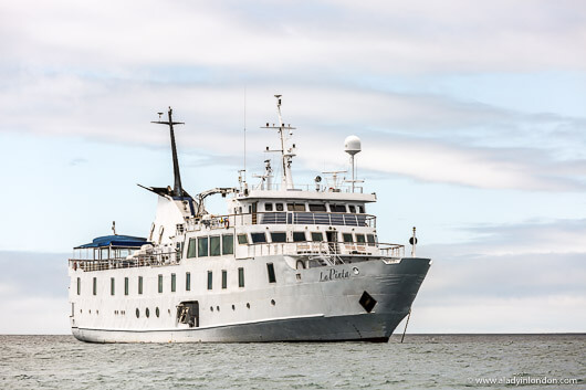 Yacht La Pinta in the Galapagos