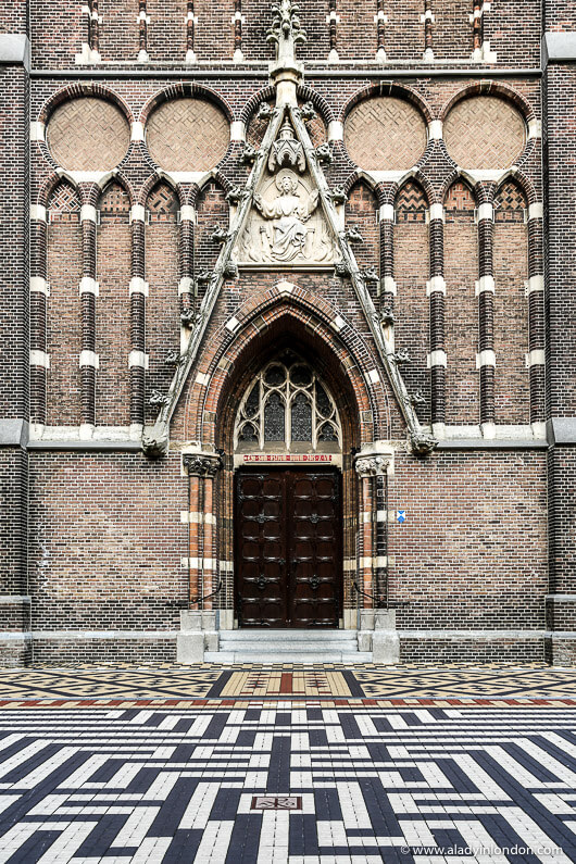 Church Square in The Hague