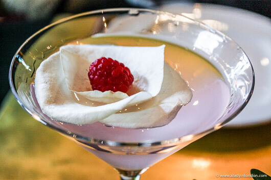 Cocktail at the Brunello Bar in Kensington