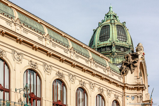 Prague Sightseeing at the Art Nouveau Municipal House