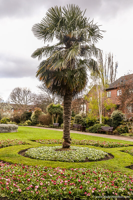 Kensington Memorial Park, London