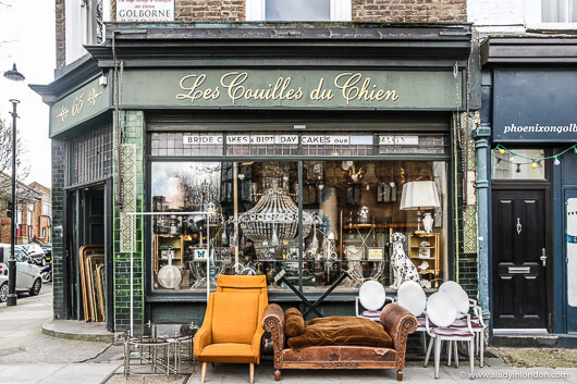 Les Couilles du Chien, London