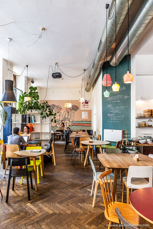 Cafe das Mobel, Vienna