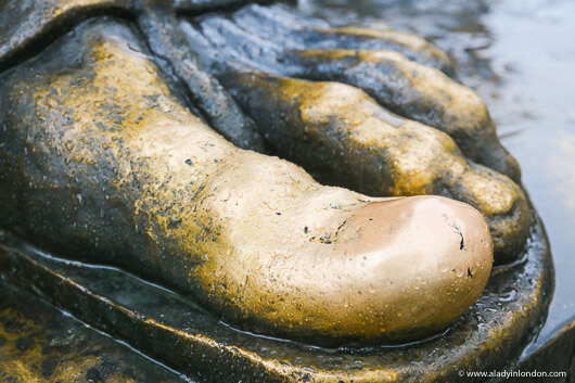 Statue of Grgur Ninski During 24 Hours in Split