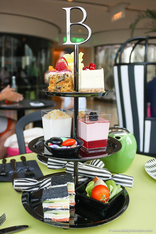 Afternoon Tea at C'est la B in Hong Kong