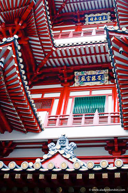 Buddha Tooth Relic Temple in Singapore