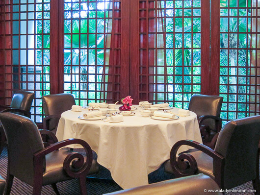 Restaurant at the Four Seasons hotel in Singapore
