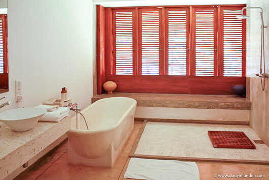 Bathroom at the Frangipani Tree hotel for 2 Days in Galle