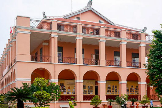 Ho Chi Minh Museum in Sagion