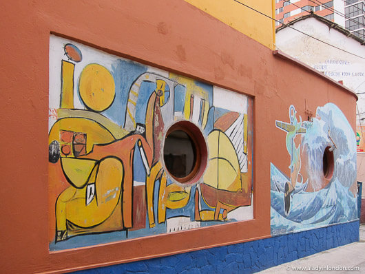 Exterior of La Loge hotel in La Paz, Bolivia