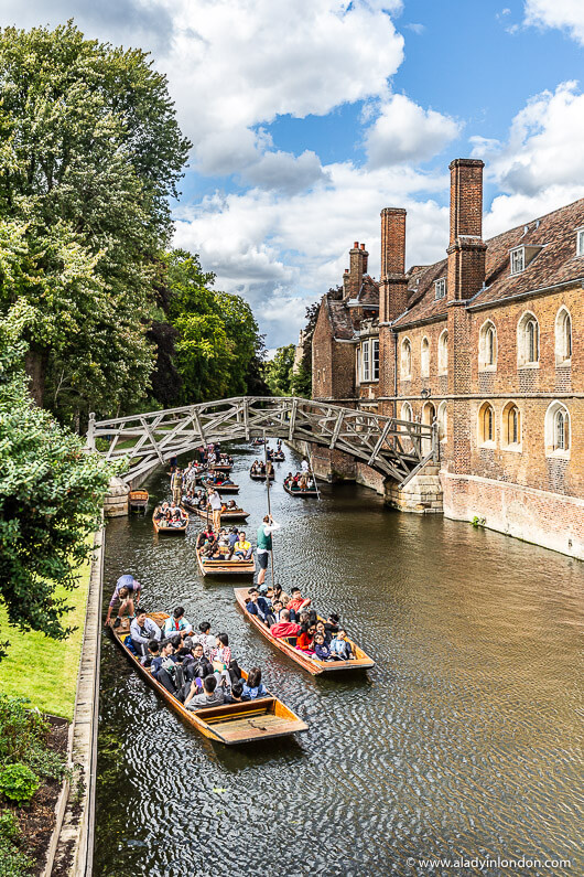 visit cambridge walking tour