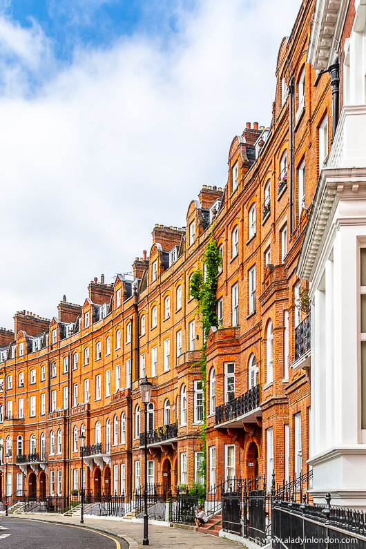 Knightsbridge Buildings are where to live in London