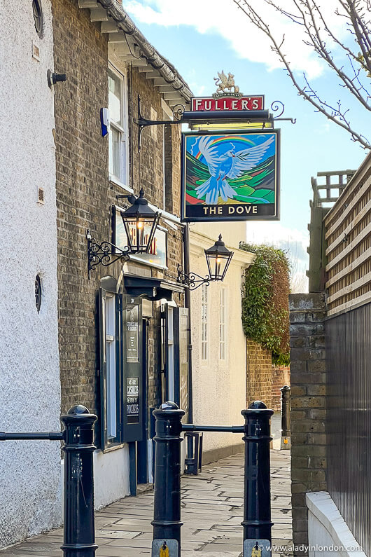 The Dove pub, Hammersmith
