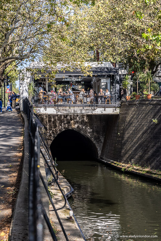 Little Venice cafe in London