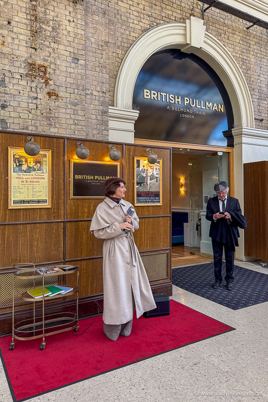 British Pullman train singer in Victoria station
