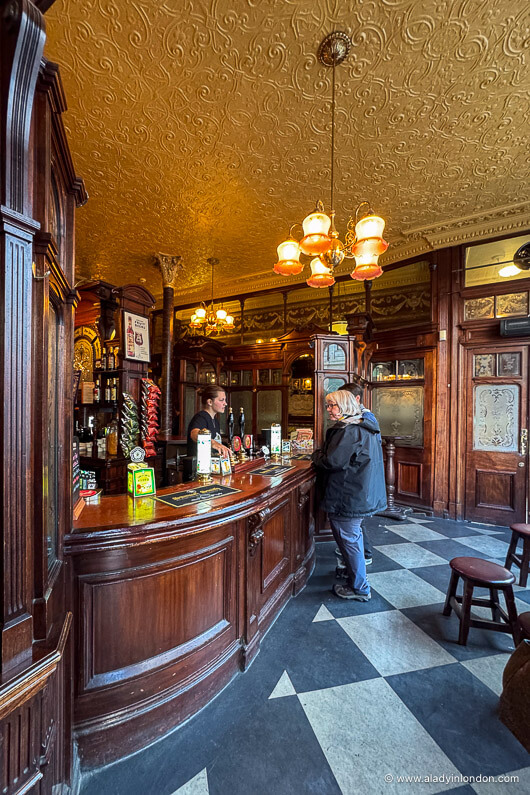 Holborn pub