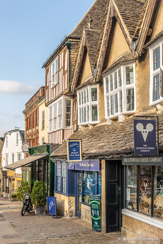 Burford, Cotswolds shops