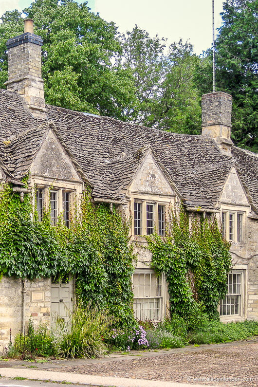Burford Houses