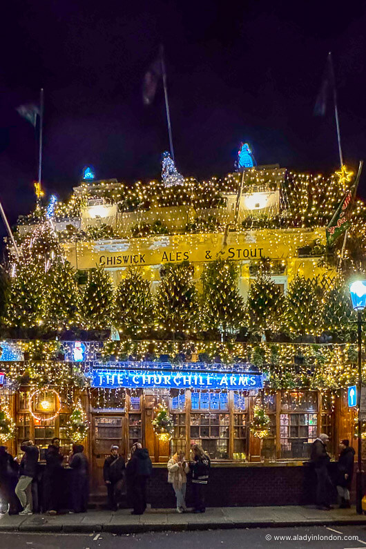 Kensington pub Christmas lights