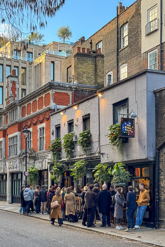 Historic pub in Holborn