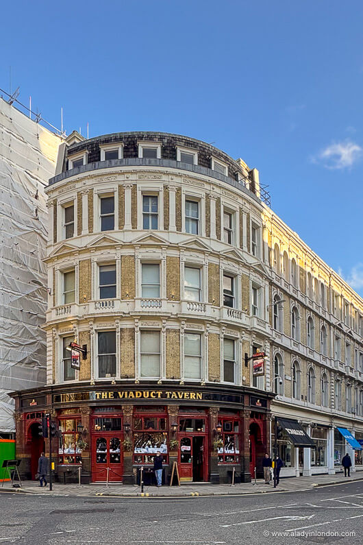 London tavern facade