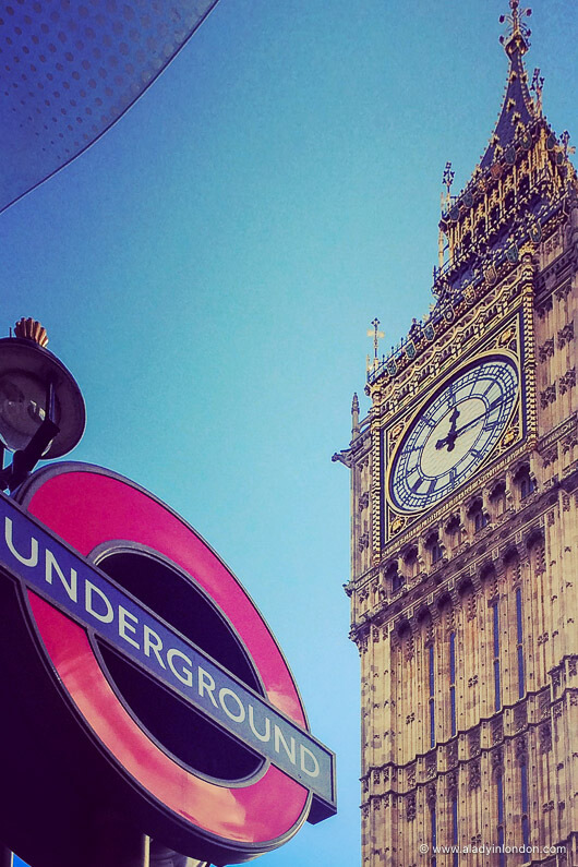 Señal de la estación de Westminster y Big Ben