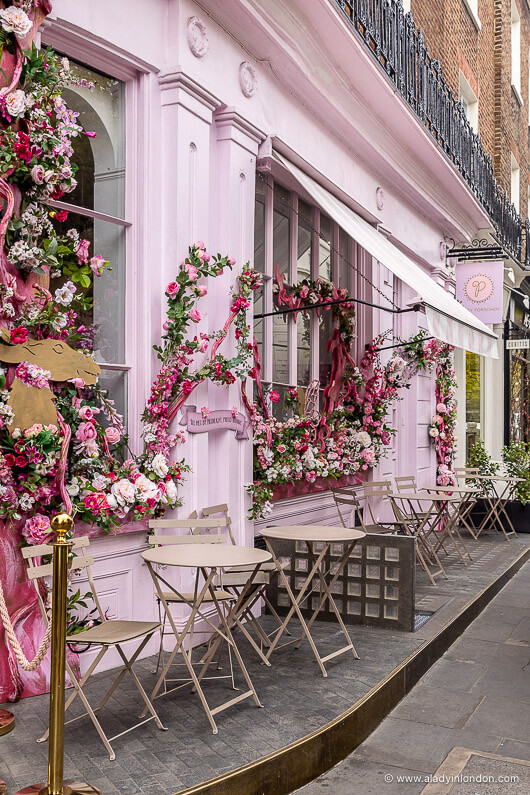 Blumenarrangement in Belgravia