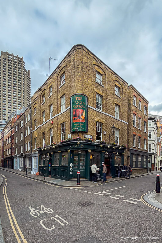 Corner pub in Clerkenwell