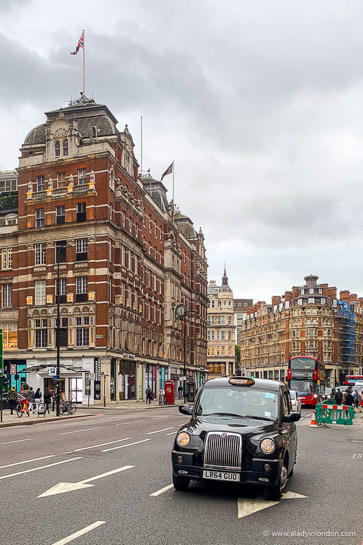 Knightsbridge taxi